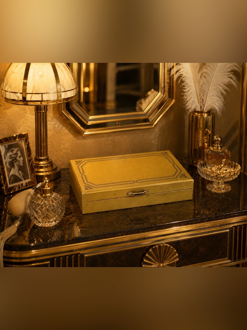 Fine Vintage Original Art Jewelry Dresser Box Gold Velvet JAPAN Made Antique - Picture 16 of 16